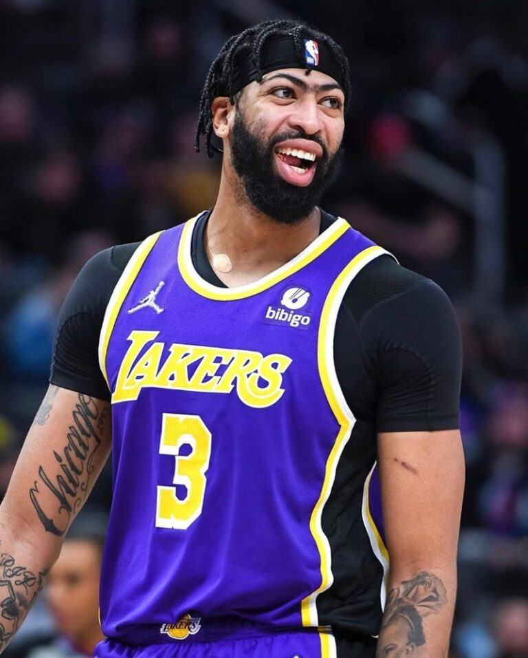 Anthony Davis Bio, Age, Net Worth 2023 , Career